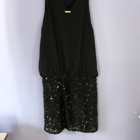 Black shimmery dress - Picture 2 of 3